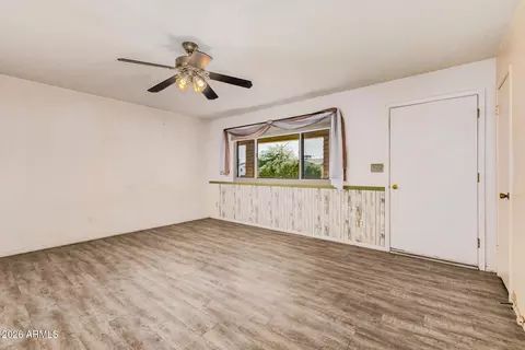 Living - 1161 S Ocotillo Dr, Apache Junction, AZ 85120 photo 1 of 3