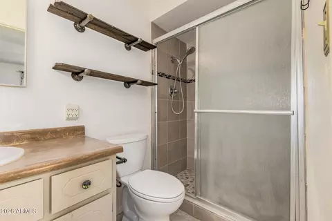 Bath - 1161 S Ocotillo Dr, Apache Junction, AZ 85120 photo 1 of 2