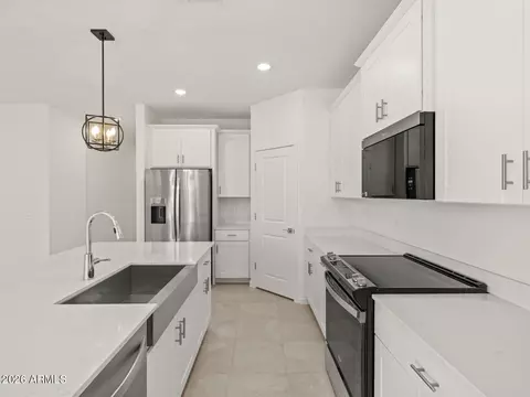 31296 N Cattail St, San Tan Valley, AZ 85143