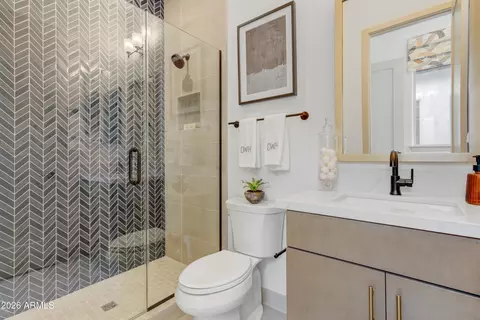 Bath - 9833 S Gold Stone Trl, Apache Junction, AZ 85120 photo 2 of 4