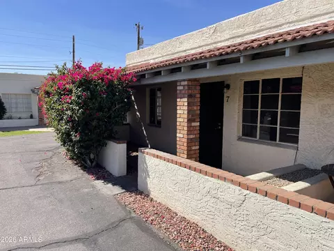 Exterior - 385 E Coronado Rd #7, Phoenix, AZ 85004 photo 2 of 7