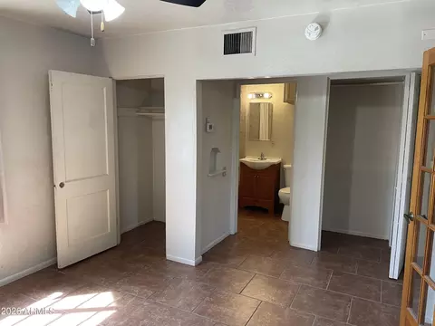 Bedroom - 385 E Coronado Rd #7, Phoenix, AZ 85004 photo 2 of 2