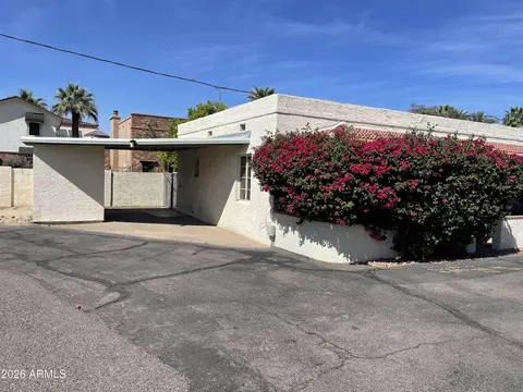 Exterior - 385 E Coronado Rd #7, Phoenix, AZ 85004 photo 4 of 7