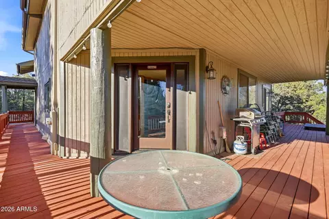 Exterior - 3161 Trails End --, Overgaard, AZ 85933 photo 9 of 15