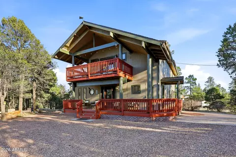 Exterior - 3161 Trails End --, Overgaard, AZ 85933 photo 4 of 15