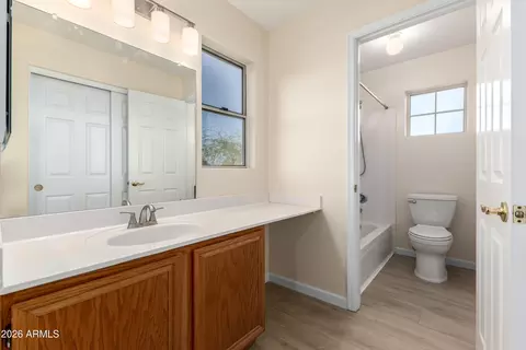 Bath - 15034 S 44th Pl, Phoenix, AZ 85044 photo 3 of 4