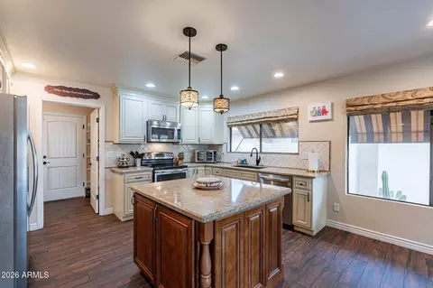 6815 E Phelps Rd, Scottsdale, AZ 85254