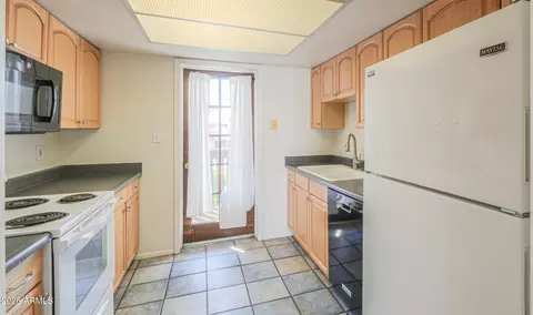 Kitchen - 1927 E Hampton Ave #258, Mesa, AZ 85204 photo 1 of 3