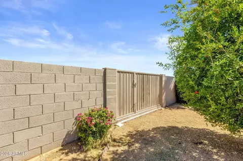 Exterior - 3916 E Bloomfield Rd, Phoenix, AZ 85032 photo 8 of 8