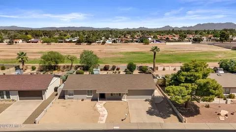 View/Area - 3916 E Bloomfield Rd, Phoenix, AZ 85032 photo 4 of 15