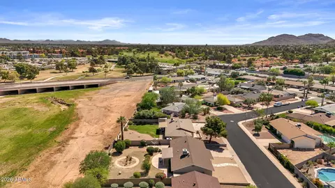 View/Area - 3916 E Bloomfield Rd, Phoenix, AZ 85032 photo 12 of 15