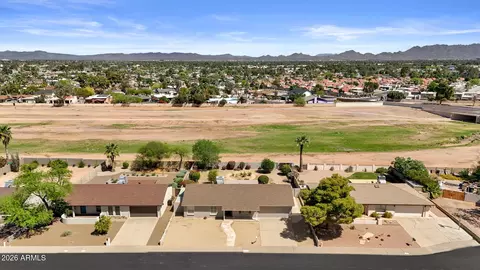 View/Area - 3916 E Bloomfield Rd, Phoenix, AZ 85032 photo 5 of 15