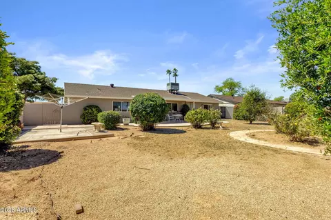 Exterior - 3916 E Bloomfield Rd, Phoenix, AZ 85032 photo 6 of 8