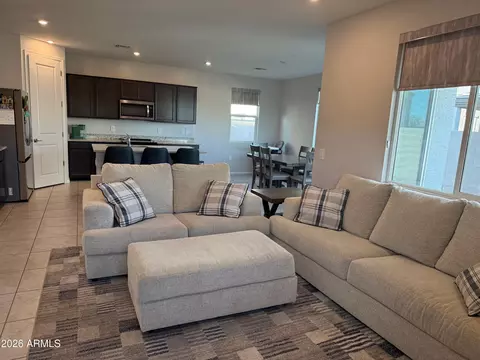 Living - 4745 S Bull Pass Rd, Apache Junction, AZ 85119 photo 2 of 3