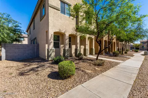 3803 S 54th Ln, Phoenix, AZ 85043 photo 7