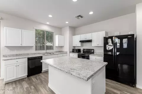 3803 S 54th Ln, Phoenix, AZ 85043 photo 13