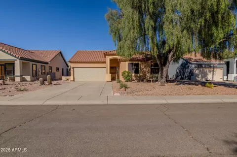 8820 E Rainier Dr, Gold Canyon, AZ 85118