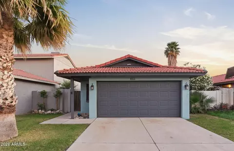 4915 W Evans Dr, Glendale, AZ 85306