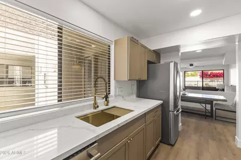 10055 E Mountainview Lake Dr #1019, Scottsdale, AZ 85258
