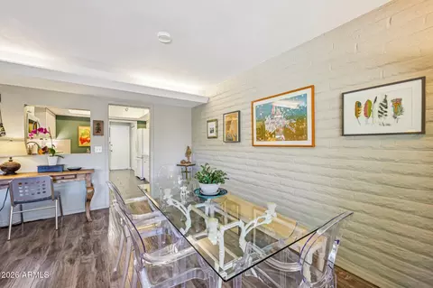 Dining - 5538 N 10th St, Phoenix, AZ 85014 photo 1 of 2