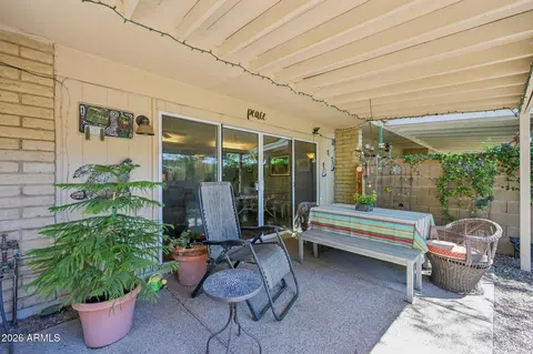 Exterior - 5538 N 10th St, Phoenix, AZ 85014 photo 7 of 13