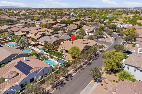 View/Area - 4309 E Maplewood Ct, Gilbert, AZ 85297 photo 5 of 7