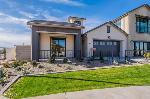 3346 S Stuart Ct, Gilbert, AZ 85297