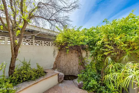 Exterior - 4099 E Campbell Ave, Phoenix, AZ 85018 photo 5 of 6