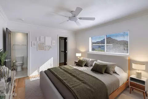 Bedroom - 4099 E Campbell Ave, Phoenix, AZ 85018 photo 2 of 4