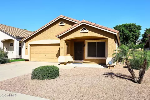 7436 W Abraham Ln, Glendale, AZ 85308