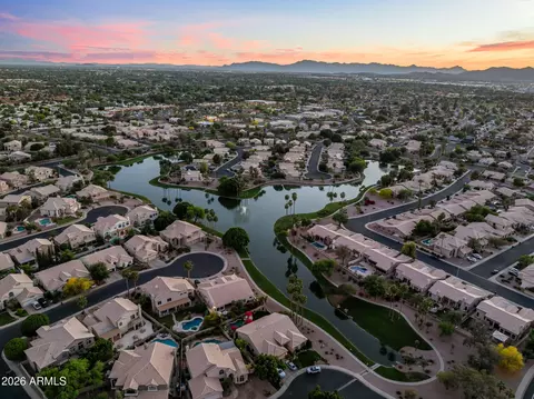 View/Area - 1960 E Dava Dr, Tempe, AZ 85283 photo 4 of 5