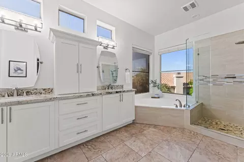 Bath - 1960 E Dava Dr, Tempe, AZ 85283 photo 2 of 5