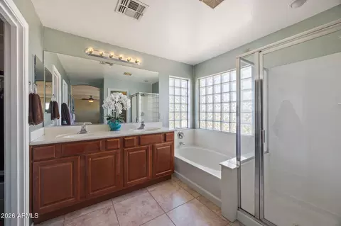 Bath - 3320 E Merlot St, Gilbert, AZ 85298 photo 2 of 3