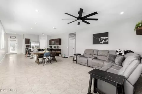 Entry Way - 3289 W Spaulding Ave, Apache Junction, AZ 85120 photo 2 of 5