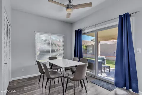 Dining - 14427 S 43rd Pl, Phoenix, AZ 85044 photo 1 of 2