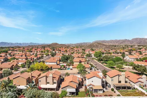 View/Area - 14427 S 43rd Pl, Phoenix, AZ 85044 photo 4 of 12