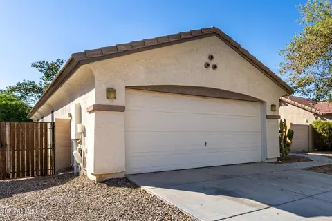 716 S 167th Dr, Goodyear, AZ 85338