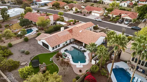 View/Area - 3904 E Ahwatukee Dr, Phoenix, AZ 85044 photo 5 of 7