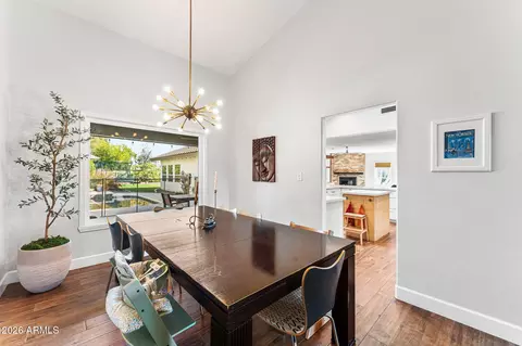 Dining - 3904 E Ahwatukee Dr, Phoenix, AZ 85044 photo 2 of 2