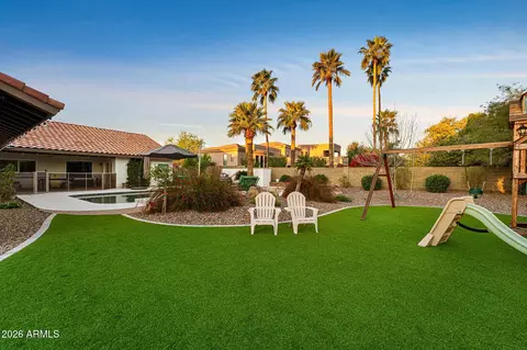 Exterior - 3904 E Ahwatukee Dr, Phoenix, AZ 85044 photo 4 of 6