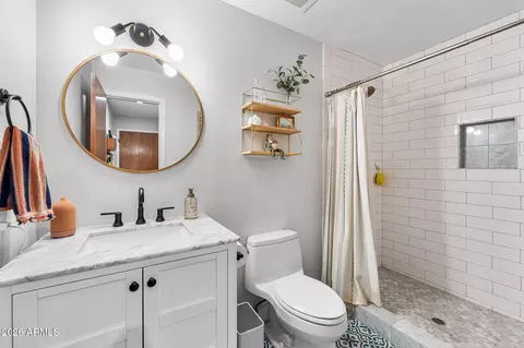 Bath - 3904 E Ahwatukee Dr, Phoenix, AZ 85044 photo 9 of 9