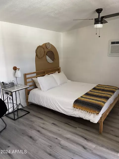 Bedroom - 5520 N 37th Ave, Phoenix, AZ 85019 photo 5 of 6