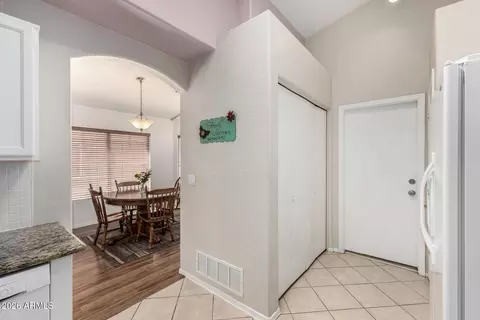 Entry Way - 79 W Gail Dr, Gilbert, AZ 85233 photo 2 of 2