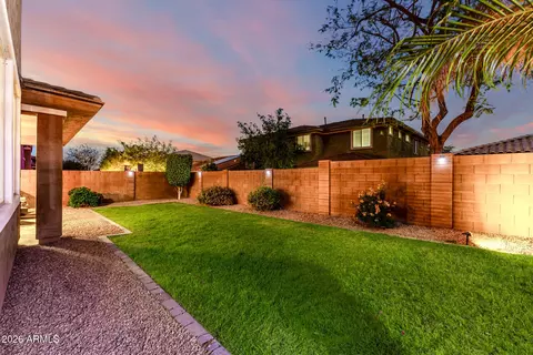 Exterior - 2454 E Stacey Rd, Gilbert, AZ 85298 photo 9 of 17