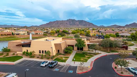 View/Area - 2454 E Stacey Rd, Gilbert, AZ 85298 photo 2 of 27