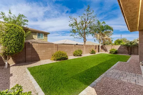 Exterior - 2454 E Stacey Rd, Gilbert, AZ 85298 photo 10 of 17