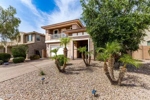 Exterior - 2454 E Stacey Rd, Gilbert, AZ 85298 photo 4 of 17