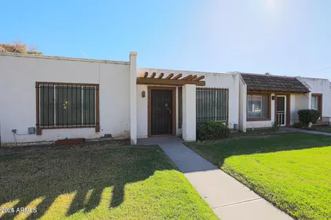 4654 W Tuckey Ln, Glendale, AZ 85301
