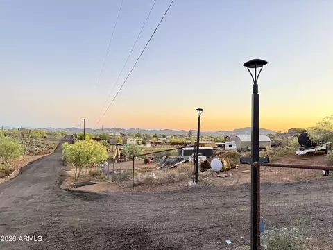 40710 N 12th St, Phoenix, AZ 85086