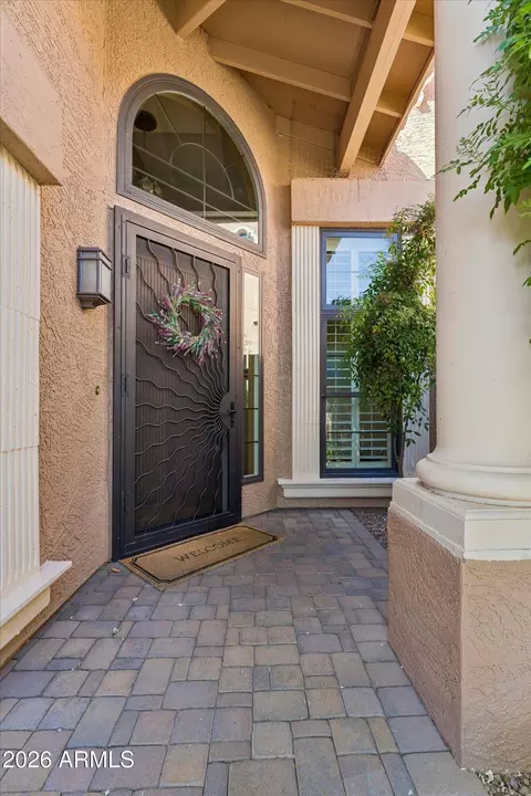 Exterior - 902 E Mescal St, Phoenix, AZ 85020 photo 2 of 6